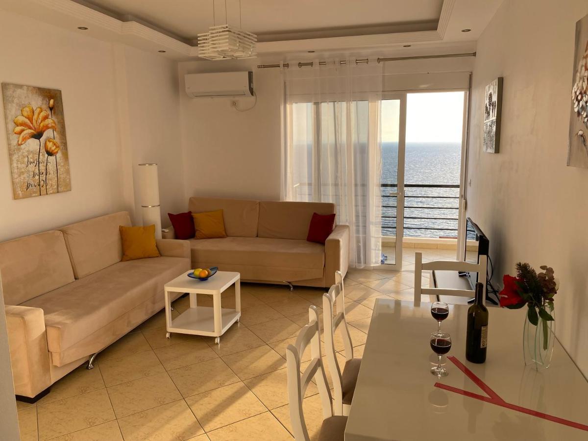 Apartment With Huge Sea View Balcony Sarandë 외부 사진