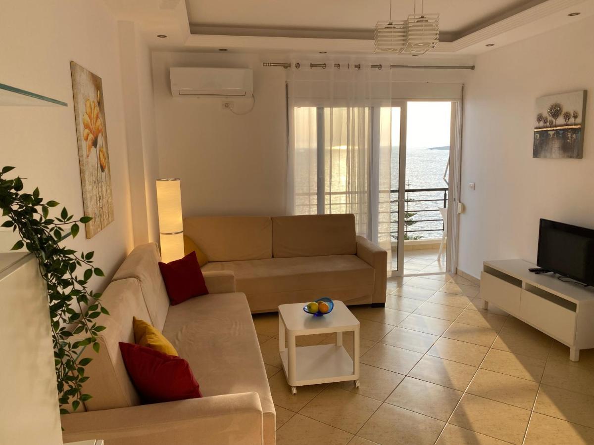 Apartment With Huge Sea View Balcony Sarandë 외부 사진