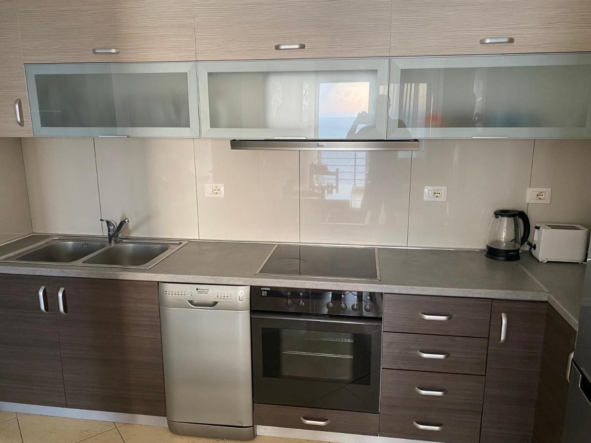 Apartment With Huge Sea View Balcony Sarandë 외부 사진