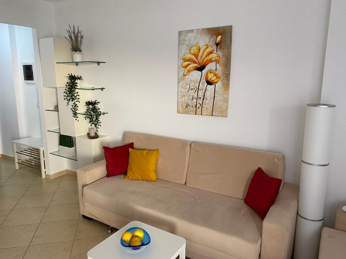 Apartment With Huge Sea View Balcony Sarandë 외부 사진