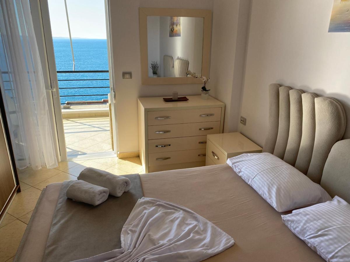 Apartment With Huge Sea View Balcony Sarandë 외부 사진